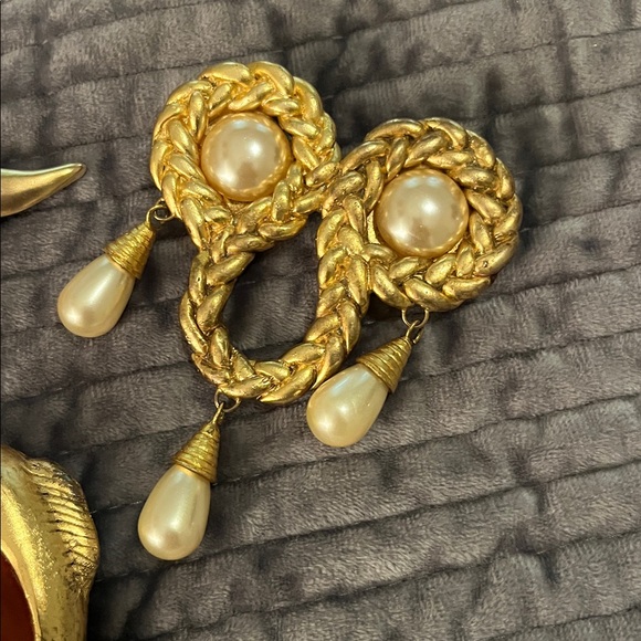 Three Gold brooches - Picture 3 of 5
